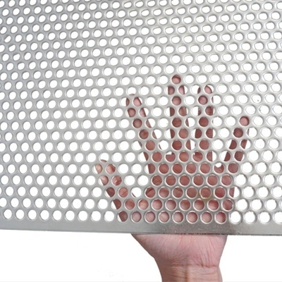 Servizio di taglio pannello decorativo per pareti esterne in alluminio lamiere metalliche perforate personalizzabili
