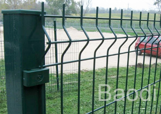 Il PVC dell'acciaio dolce ha ricoperto ruggine/corrosione del pannello curva recinto della rete metallica l'anti
