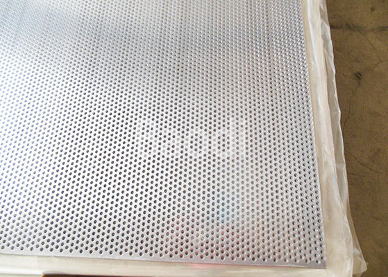 lo strato perforato d'acciaio del foro rotondo di 6mm, 316L ha perforato lo strato dell'acciaio dolce