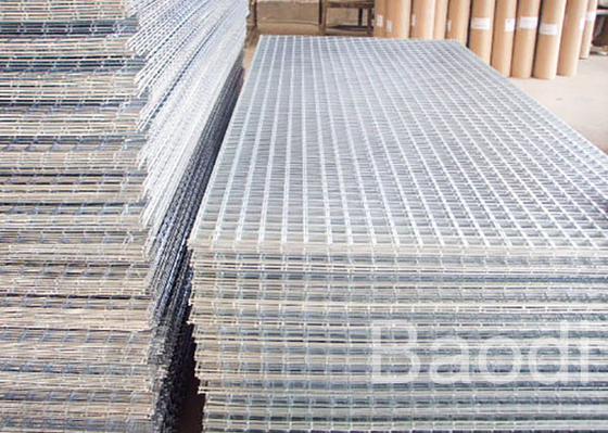 La rete metallica saldata ad alta resistenza riveste il filo di ferro di pannelli galvanizzato per l'agricoltura