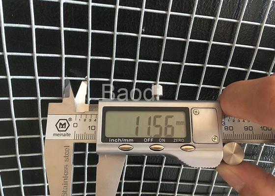 Materiale galvanizzato 17 calibri 36&quot; del filo di acciaio del panno dell'hardware rotolo largamente