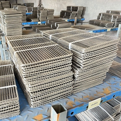 Griglie da cucina con spazio di grigliatura personalizzabile e resistenza al calore Barbecue Gourmet Wire Mesh