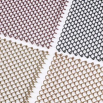 Trasforma il tuo spazio con tende metalliche in alluminio decorative Diversi colori e opzioni di personalizzazione