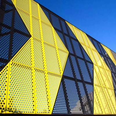 Materiale filtro Disegni di pannelli versatili per qualsiasi architettura e applicazione industriale