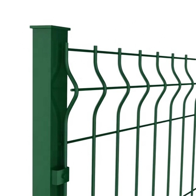 Fence di filo di ferro 3D rivestita in PVC per lavori pesanti Sicurezza favorevole all'agricoltura con un design anti-arrampicata e un diametro di filo di 4/ 4.5/ 5 mm