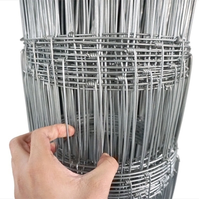 Sostenibile Ferro Galvanizzato Tessuto Cerniera Connessa Nodo Agriturismo Recinzioni per tutti i bisogni del bestiame Natura Legno trattato a pressione Tipo