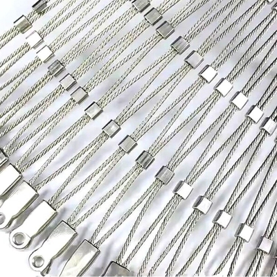 Rete di sicurezza di filo di acciaio in acciaio inossidabile 304 Ideale per impianti di arrampicata Griglia Dimensioni da 20 mm a 200 mm Ferrule duratura stile tessuto